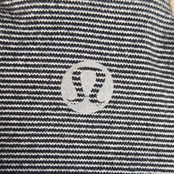 Lululemon Tank with Graphic logo straps - 10 Black w/White micro stripe - Picture 3 of 5
